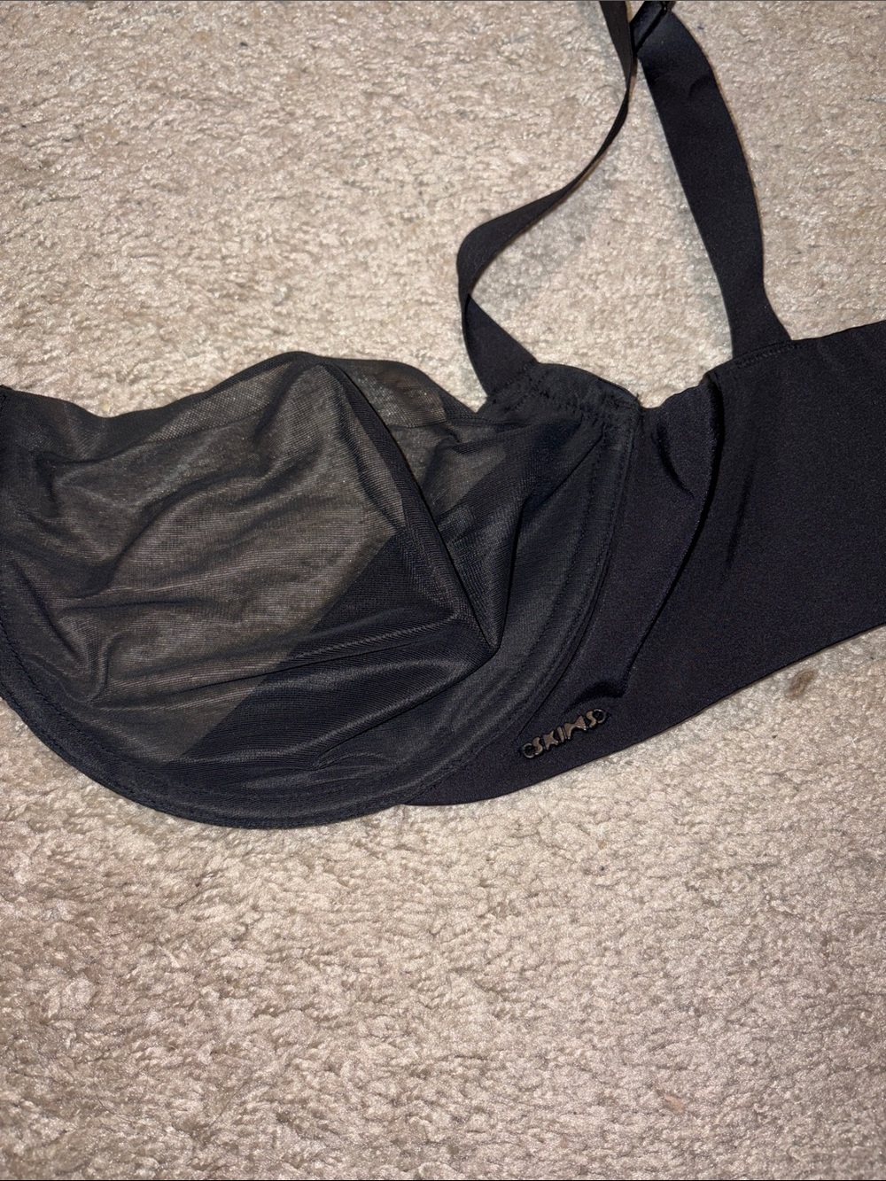 SKIMS Black Sheer Underwire Bra - Picture 1 of 4